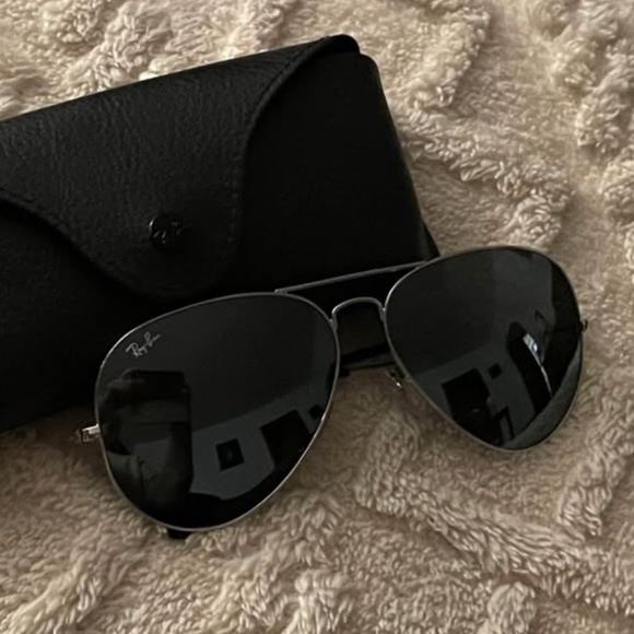 Ray-Ban 63mm Aviator sunglasses - Picture 1 of 2